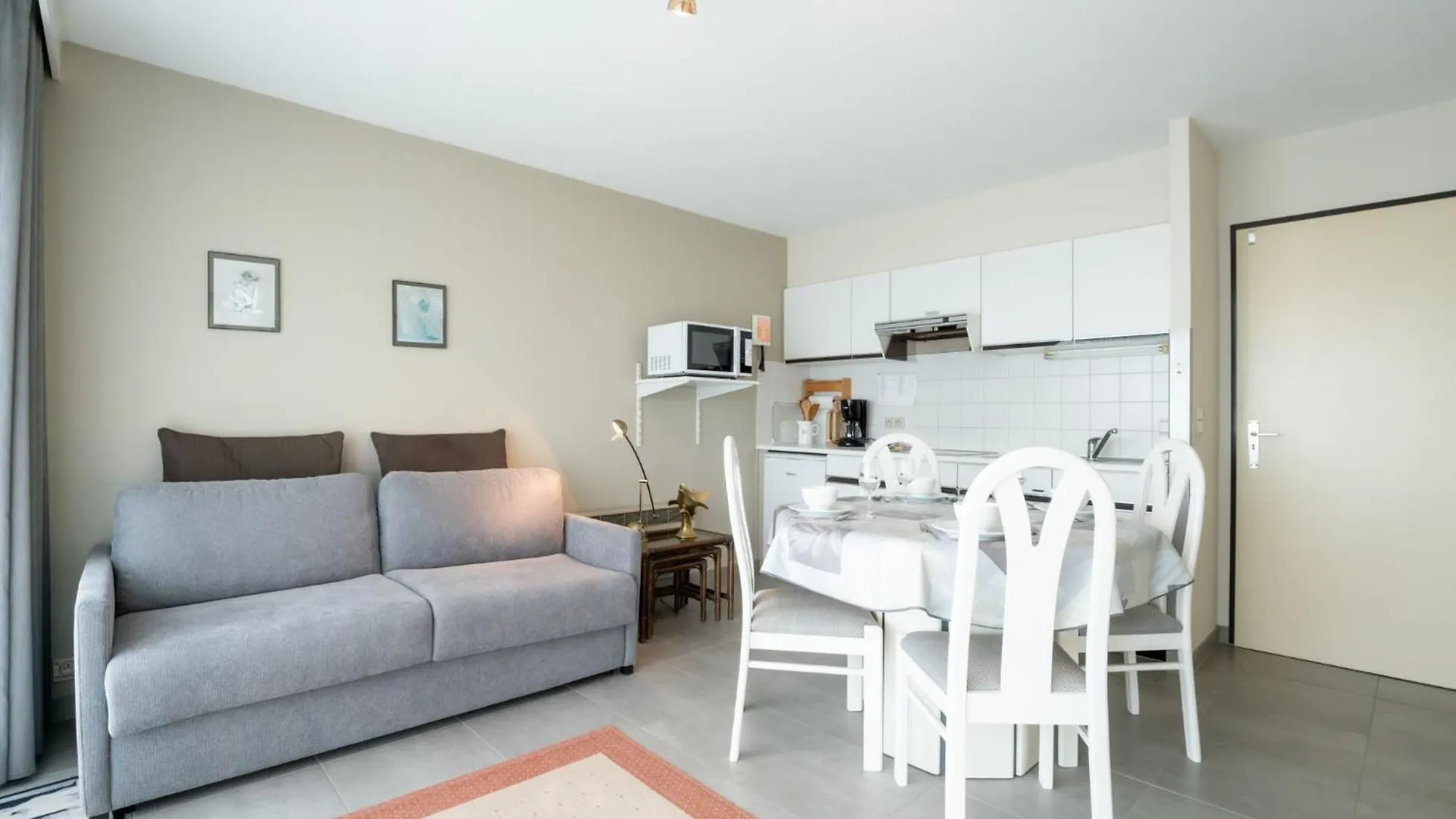 Apartment Residentie Astrid-1 By Interhome Бреден
